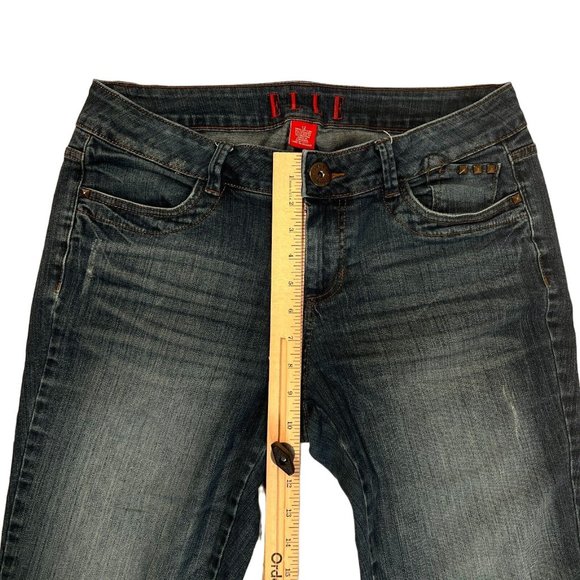 ELLE Jeans Women's Size 12 Stretch Cotton Blend Stitching on Back Pockets Blue F - Picture 4 of 11